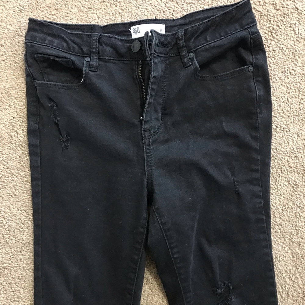 Women’s Tilly’s jeans